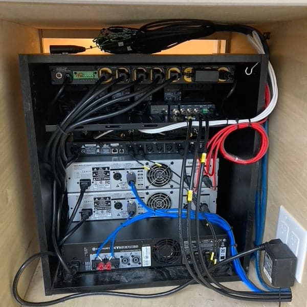 Rack squeezed into a small hole